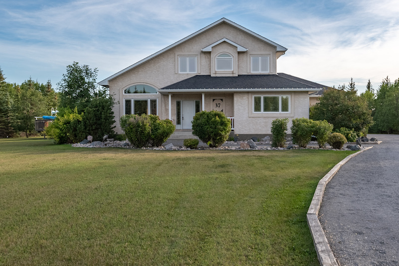 37 Bridgeview Drive Derek Daneault